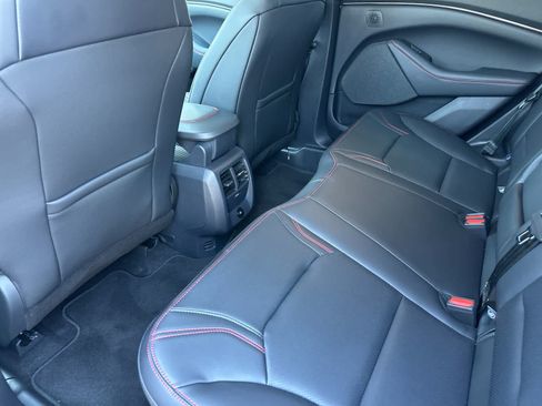 Certified 2025 Ford Mustang Mach-E Premium w/ Sport Appearance Package AWD/4WD image 4