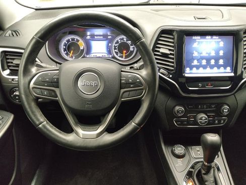 Used 2019 Jeep Cherokee Limited AWD/4WD image 22