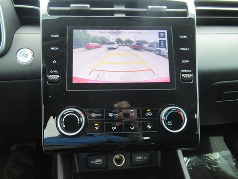 Used 2022 Hyundai Tucson SEL FWD image 27