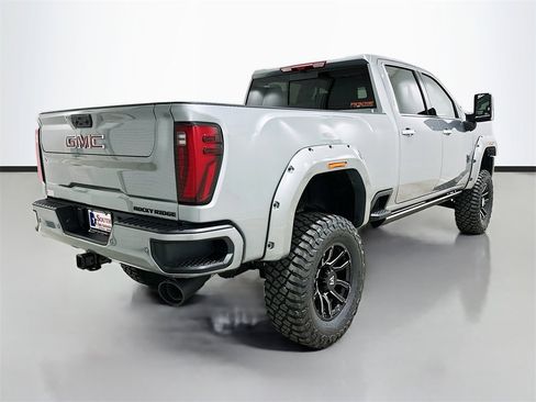 New 2026 GMC Sierra 2500 Denali w/ Denali Reserve Package image 7