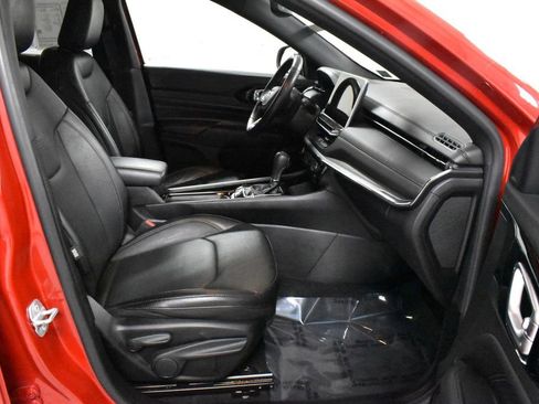 Used 2022 Jeep Compass High Altitude image 16