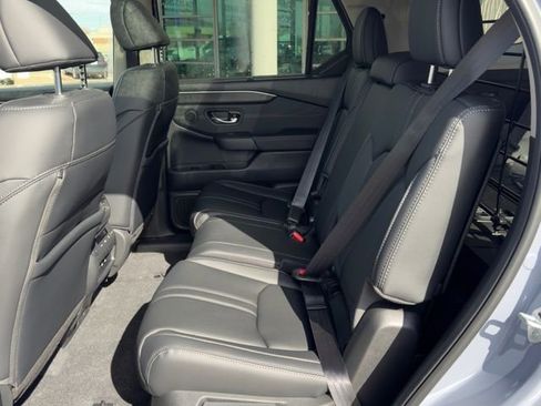New 2026 Honda Pilot Touring image 11