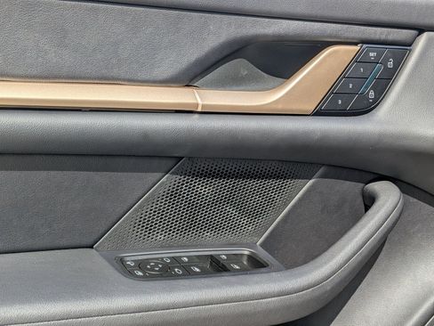 New 2025 Porsche Taycan 4S AWD/4WD image 15