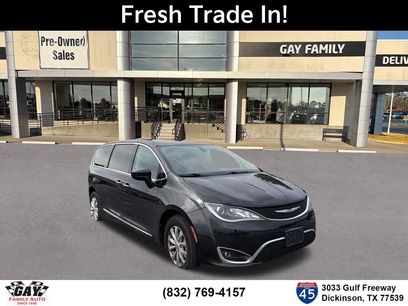 Used 2017 Chrysler Pacifica Touring-L