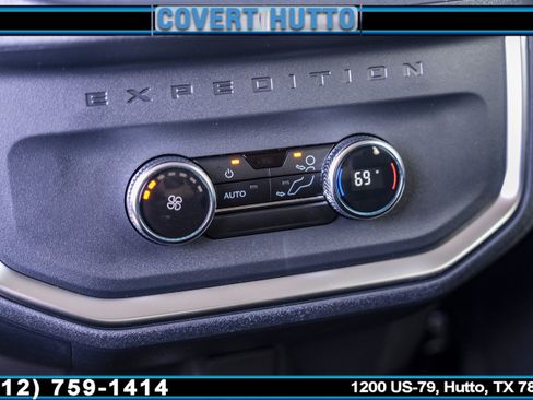 New 2025 Ford Expedition Active image 22