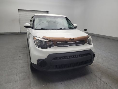 Used 2019 Kia Soul FWD image 14