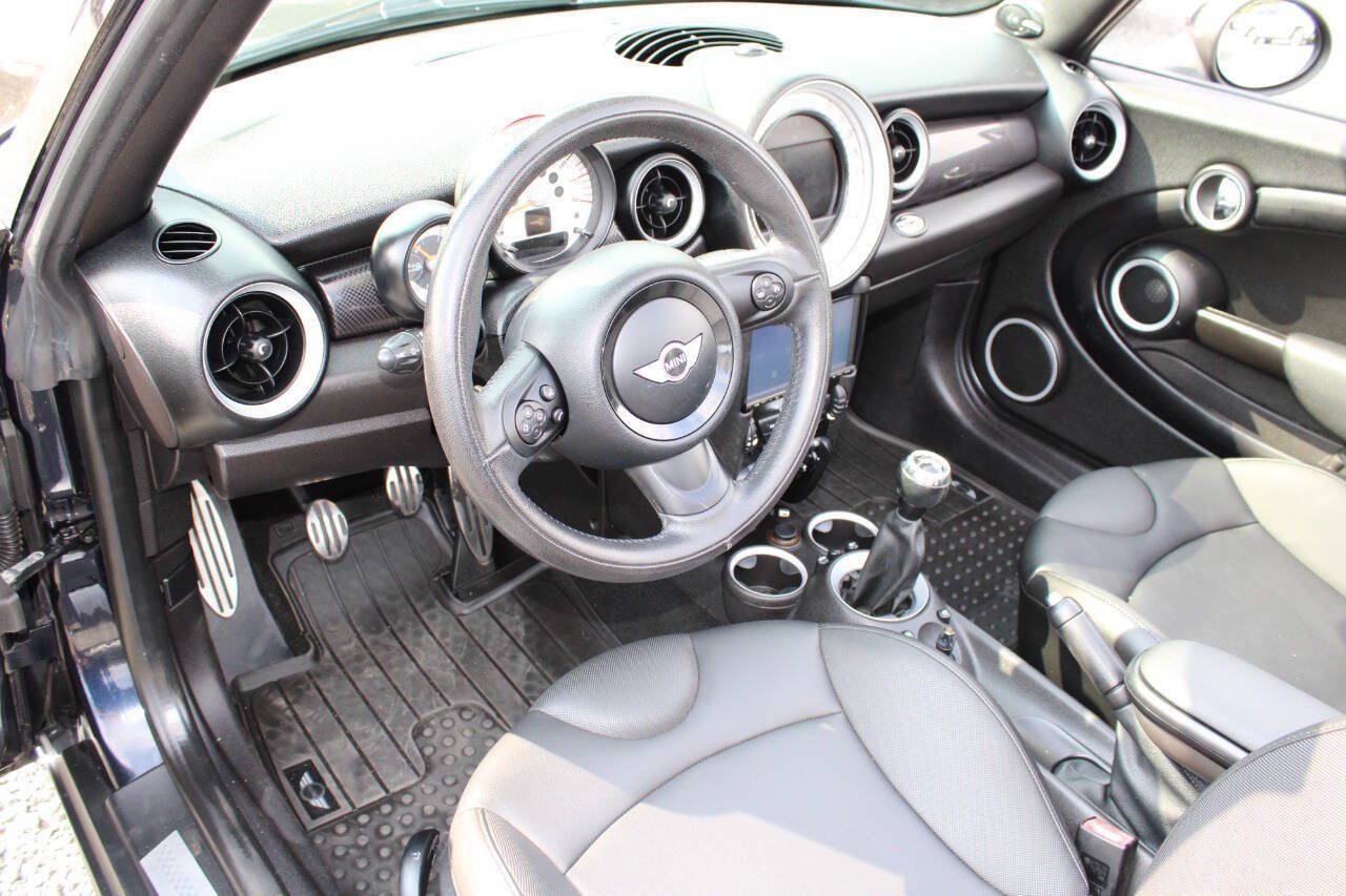 Used 2013 MINI Cooper S FWD image 21