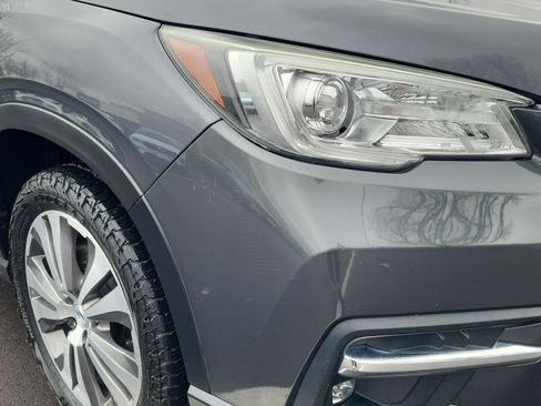 Used 2019 Subaru Ascent Touring image 5