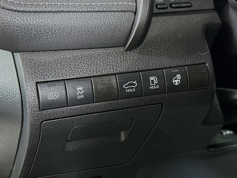 Used 2021 Toyota Camry XSE image 10