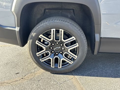 New 2026 Chevrolet Silverado EV W/T w/ LPO, Custom Package image 17