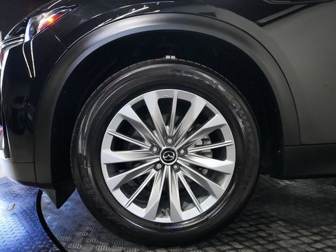 Used 2024 MAZDA CX-90 3.3 Turbo w/ Preferred Package AWD/4WD image 8