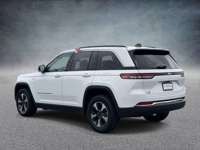 Used 2024 Jeep Grand Cherokee Limited 4xe AWD/4WD image 4