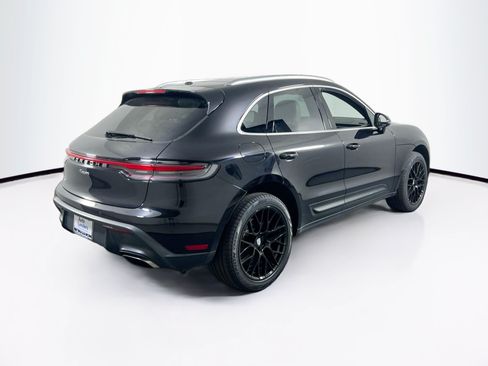 Used 2023 Porsche Macan AWD/4WD image 5