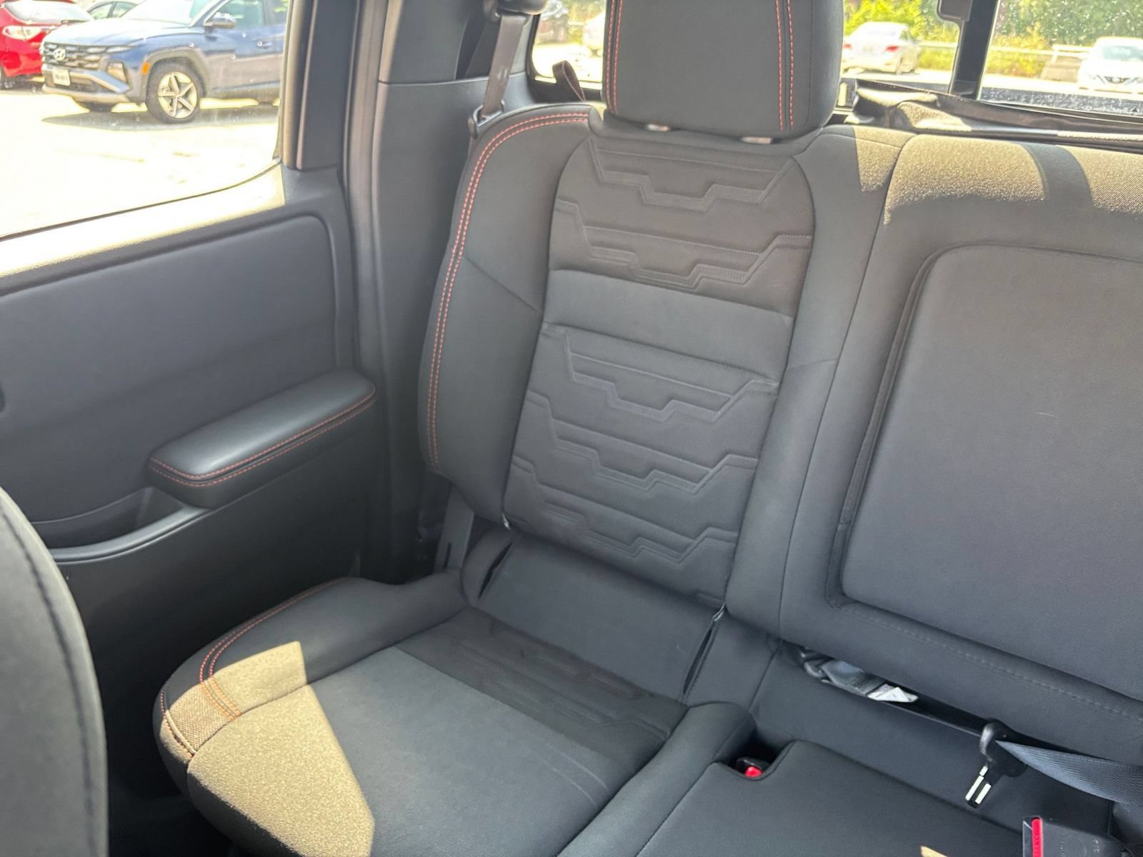 Used 2026 Nissan Frontier PRO-4X AWD/4WD image 38