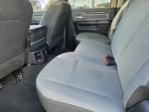 Used 2019 RAM 2500 Big Horn image 15