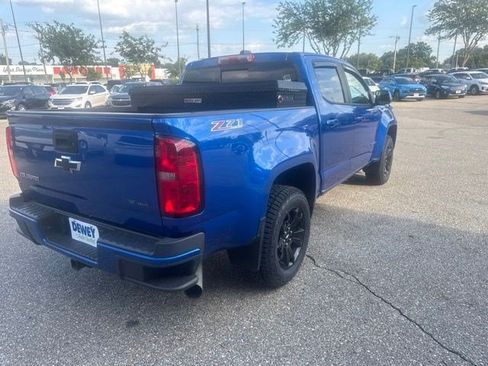 Used 2018 Chevrolet Colorado Z71 AWD/4WD image 5