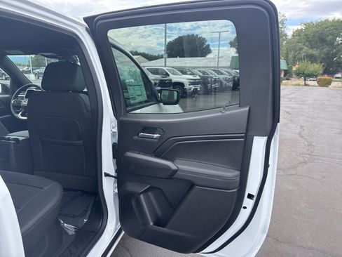 New 2026 GMC Canyon Elevation w/ Convenience Package image 37