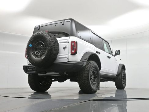 New 2026 Ford Bronco Badlands image 46