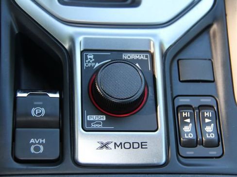 Used 2022 Subaru Forester Premium AWD/4WD image 30