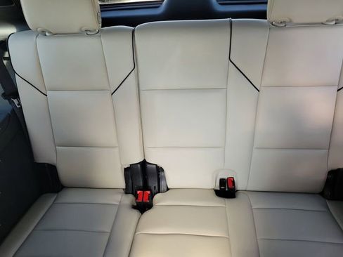 Used 2024 Cadillac Escalade Sport image 13