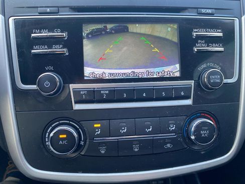 Used 2017 Nissan Altima 2.5 SR image 12