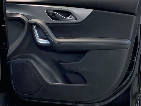 Used 2020 Chevrolet Blazer LT FWD image 22