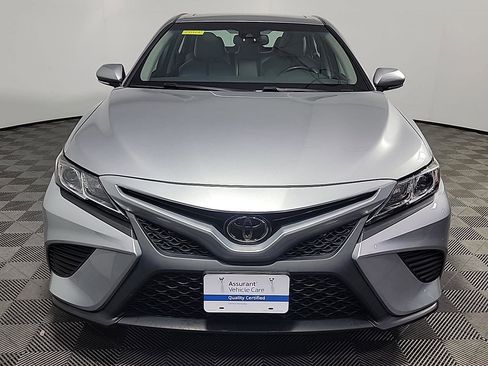 Used 2018 Toyota Camry SE w/ Moonroof Package image 13