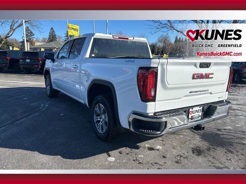 Used 2025 GMC Sierra 1500 SLT image 9