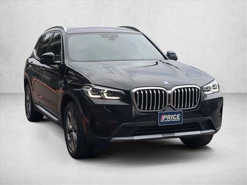 Used 2023 BMW X3 xDrive30i w/ Premium Package image 3