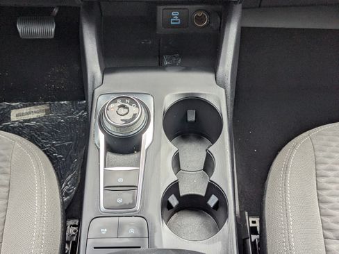 Used 2022 Ford Escape SE FWD image 22