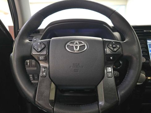 Used 2024 Toyota 4Runner TRD Off-Road Premium w/ Moonroof Package AWD/4WD image 11