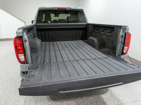 Used 2023 GMC Sierra 1500 Pro w/ Graphite Edition image 11