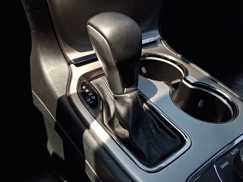 Certified 2019 Jeep Grand Cherokee High Altitude AWD/4WD image 15
