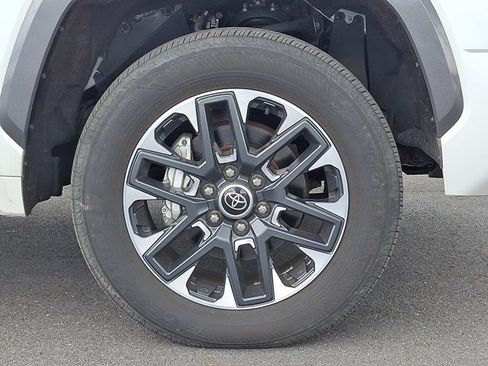 Certified 2023 Toyota Tundra Limited AWD/4WD image 8
