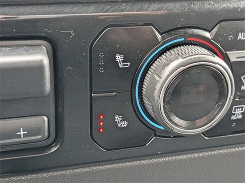 Used 2022 Chevrolet Silverado 1500 LT w/ Safety Package image 22