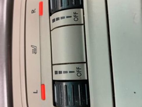 Used 2009 Subaru Outback 2.5i Special Edition w/ Popular Equipment Group 1C image 29