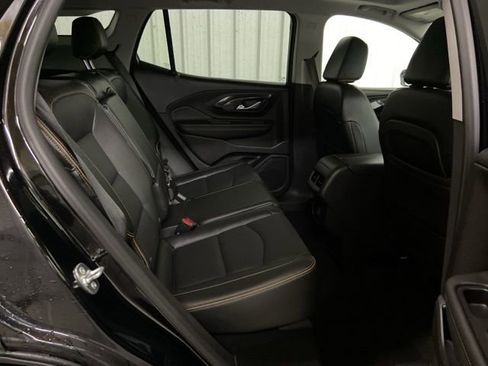 Used 2024 GMC Terrain AT4 w/ Tech Package image 18