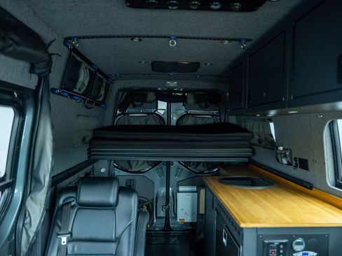 Used 2019 Mercedes-Benz Sprinter 4x4 144 image 5