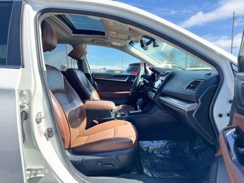 Used 2017 Subaru Outback 3.6R Touring w/ Popular Package #5A image 19