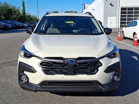 Certified 2024 Subaru Crosstrek 2.0i Premium image 3