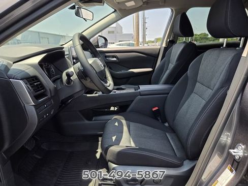 Certified 2026 Nissan Rogue SV w/ Cold Weather Package FWD image 9