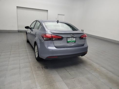 Used 2017 Kia Forte S w/ S Technology Package image 5