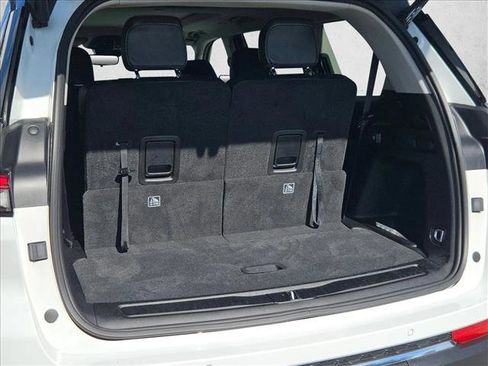 Used 2022 Jeep Grand Cherokee L Limited w/ Trailer Tow Group (B) image 6