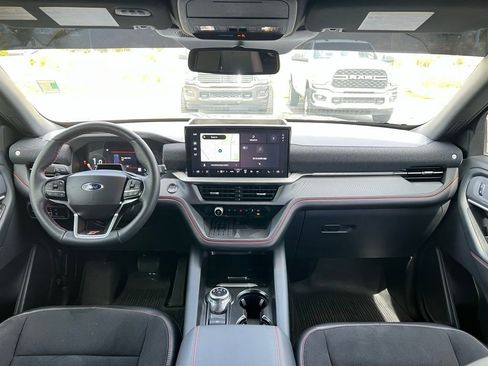 Used 2025 Ford Explorer ST AWD/4WD image 26