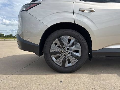 Used 2025 Nissan Murano SL AWD/4WD image 14