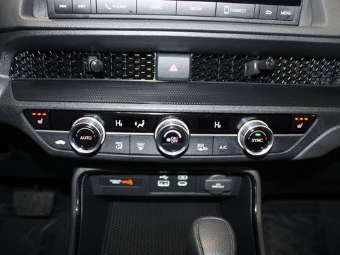 Used 2024 Honda CR-V EX image 15