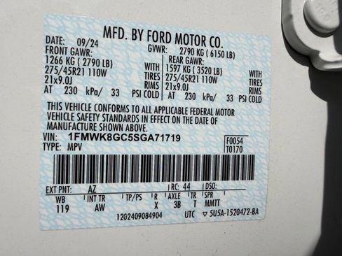 Used 2025 Ford Explorer ST AWD/4WD image 50