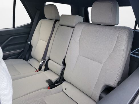 Used 2025 Toyota 4Runner SR5 image 12