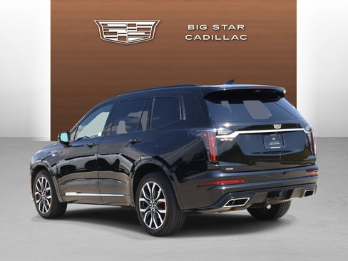 Certified 2023 Cadillac XT6 Sport w/ Platinum Package image 3