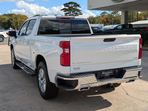Used 2022 Chevrolet Silverado 1500 LTZ image 8
